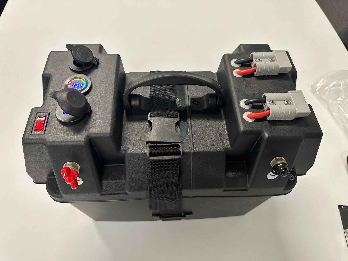 120AH Battery/Box & DC Charger Combo